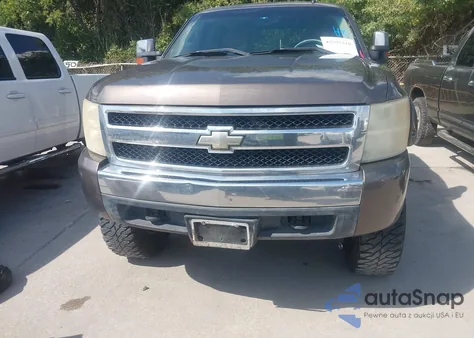 2007 Chevrolet Silverado 1500 Lt1 z USA, uszkodzony, nr VIN 2GCEC13J171602458